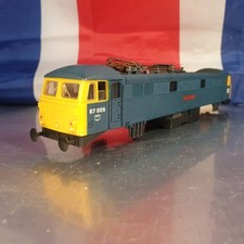 Lima 00 class 87 Locomotive Body shell & chassis!