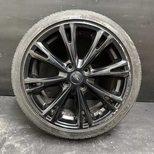 Ford fiesta ecoboost - 17”,
