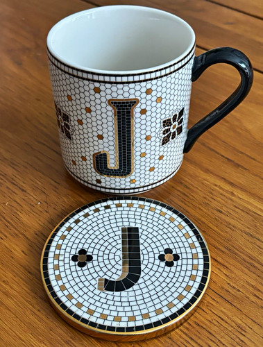 Anthropologie monogram - anthropologie, j