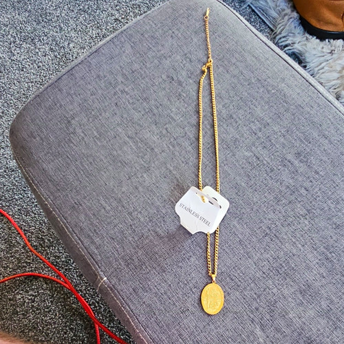 Gold tone stainless - gold,