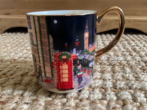 Anthropologie happy christmas - happy,