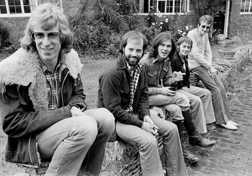 Trevor lucas jerry donahue - trevor,