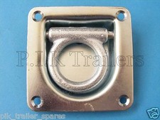 Recessed Cargo Lashing Deck