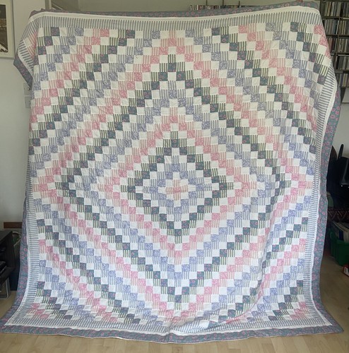 Arch quilt bedspread patchwork - arch,