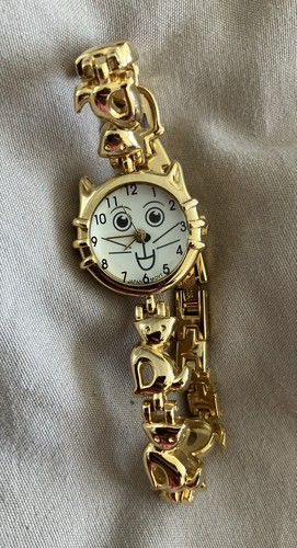 Cat ladies watch japanese - cat,