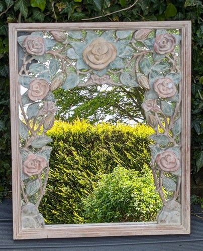 Beautiful vintage hand carved - vintage,