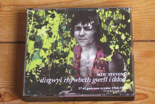 Meic stevens disgwyl - –,