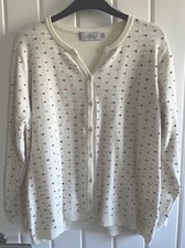 Honor Millburn Pretty Button