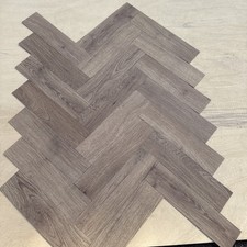 4.46m2 CFS Eternity LVT Parquet –wild oak (not Karndean/amtico)