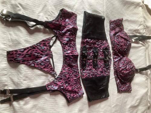 Honour pink leopard lingerie