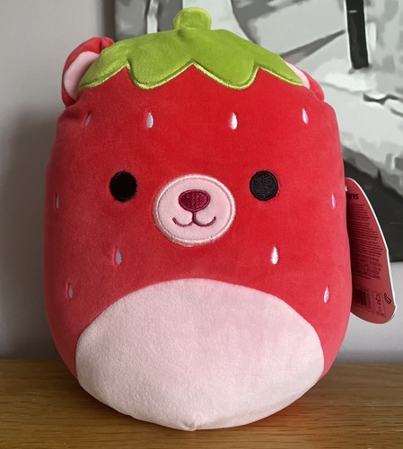 Bnwt strawberry bear - strawberry,