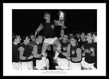 West Ham 1965 European Cup Winners Cup Team Photo Memorabilia (068)