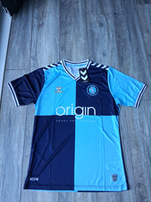 Wycombe Wanderers home shirt 2023-24 Hummel mens medium new with tags
