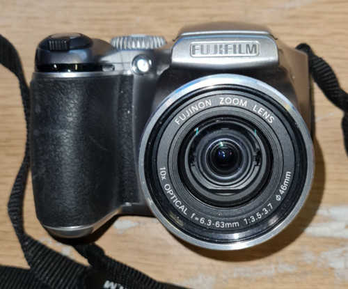 Fujifilm finepix s5700 1mp - fujifilm,