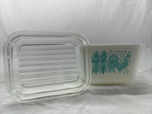 Vintage pyrex 501 - blue, amish