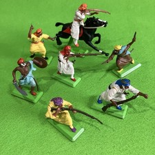 Britains Deetail 7x Arabs: 1