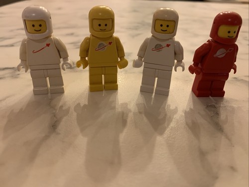 Lego spacemen minifigures - lego,