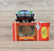 Hornby R245 Shell BP Tank Wagon Tanker OO Gauge Boxed