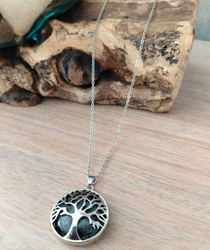 Black tourmaline necklace - black,