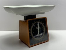 Vintage kitchen scales Waymaster orange 