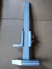 C.A. Gray Ritefeel 1312 EM Vernier Height Gauge 12" / 300mm with Wooden Case