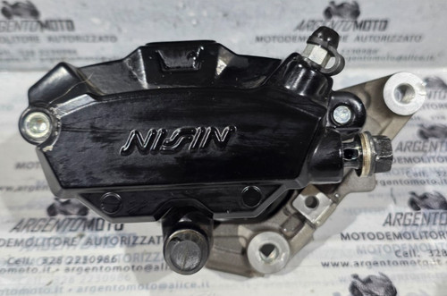 Front brake caliper - front,