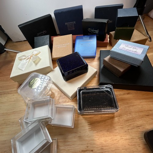 Bundle job lot card plastic - bundle/job, card/plastic