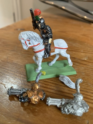 Empire pistoliers outriders - pistoliers,