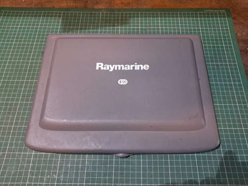 Raymarine e120 chartplotter - e120,