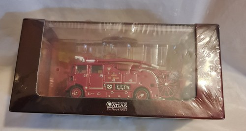 Aec regent iii fire engine - ,