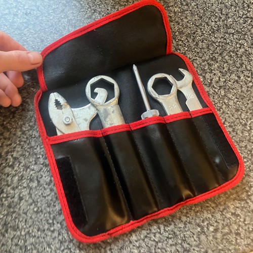Yamaha 2000 tool kit - yamaha,
