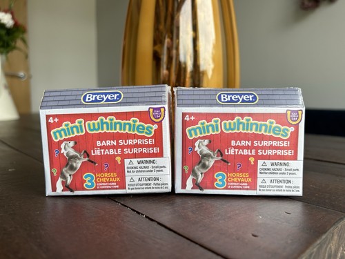 Breyer mini whinnies barn - breyer,