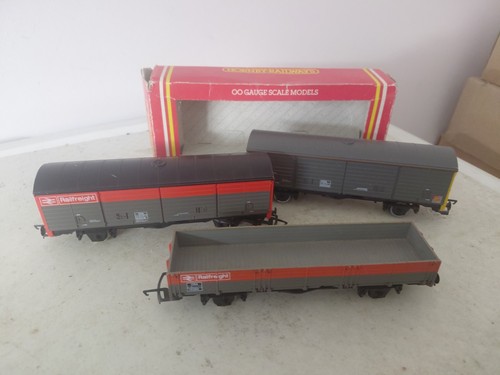 Hornby railfreight wagons - ,