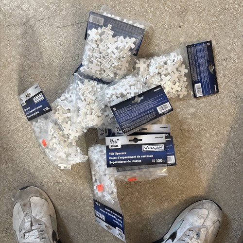 Floor tile spacers - 5/16", (pack