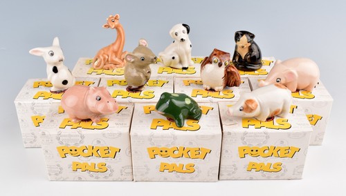 Wade pocket pals happy - pocket,