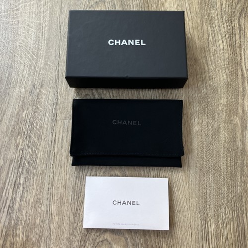 Authentic chanel box 16x10x4cm - authentic,