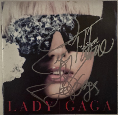 Lady gaga signed the - gaga, fame