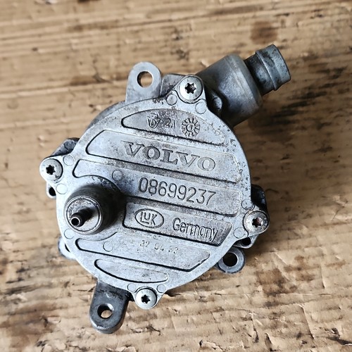 Vacuum pump volvo d5 s60 - vacuum,