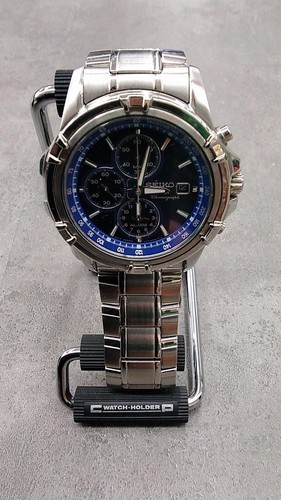 Seiko watch v172 0aj0 used - watch, v172-0aj0