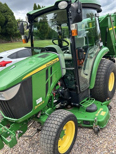 John deere 3045r - john,