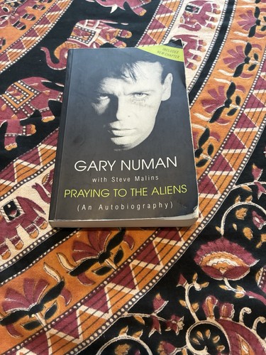 Gary numan praying the - gary,