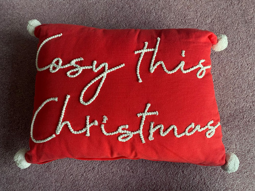 Red and white cosy this - cosy,