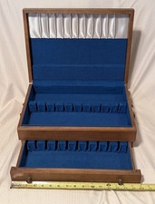 Vintage McGraw 2-Tier Wood