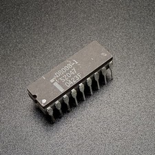 Intel D8008-1 CPU S2047 DIP18