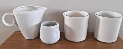 White ceramic jugs selva - white,