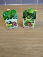 Vintage Japanese cottage cruet set. V.g.