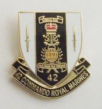 42 COMMANDO ROYAL MARINES SHIELD LAPEL PIN OR WALKING STICK MOUNT