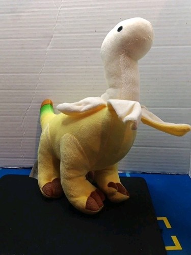 Peeled banana dinosaur inch - peeled,
