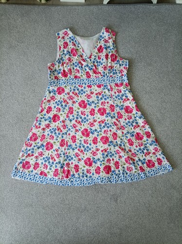 Size pink blue and white - pink,,
