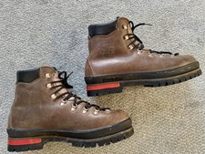 Zamberlan Walking Boots Size 9
